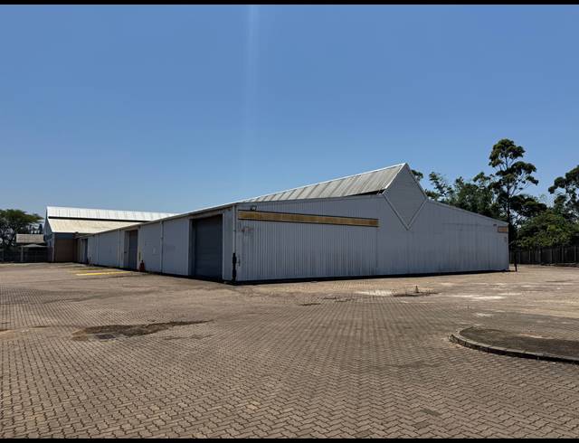 4,000M² WAREHOUSE TO LET IN UMHLALI